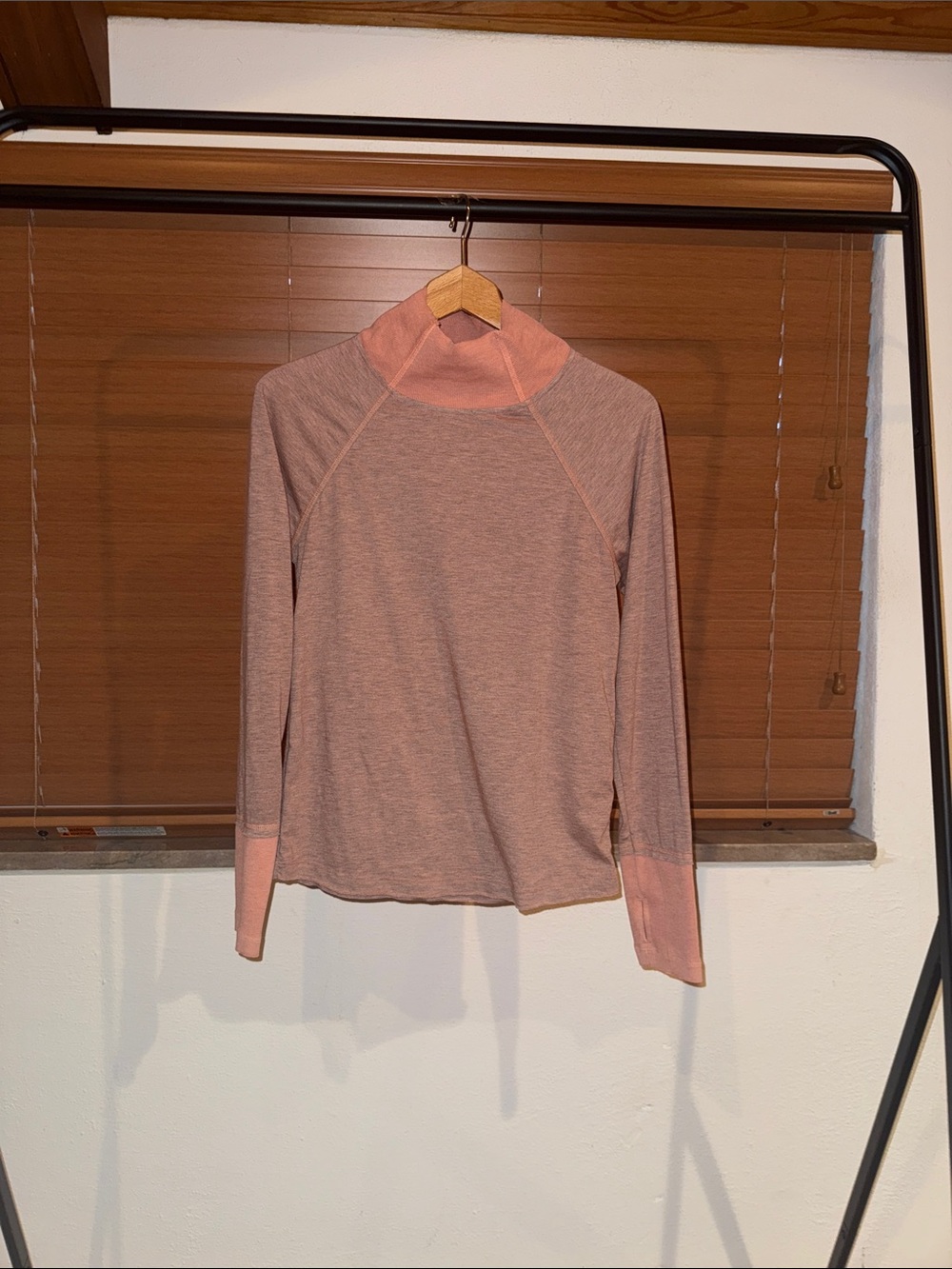 Sundance Women’s Long Sleeve Turtleneck Top in Dusty Pink
